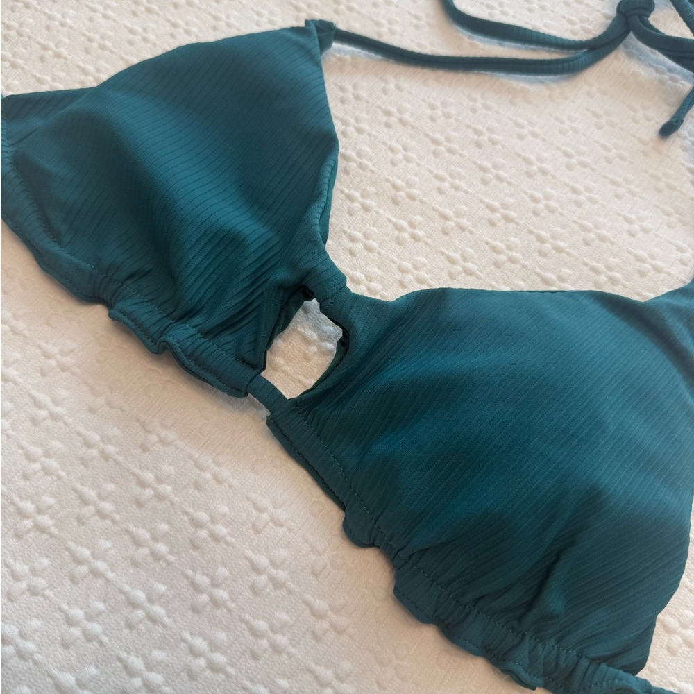 Damsel String Bikini Set - Picture 5 of 7